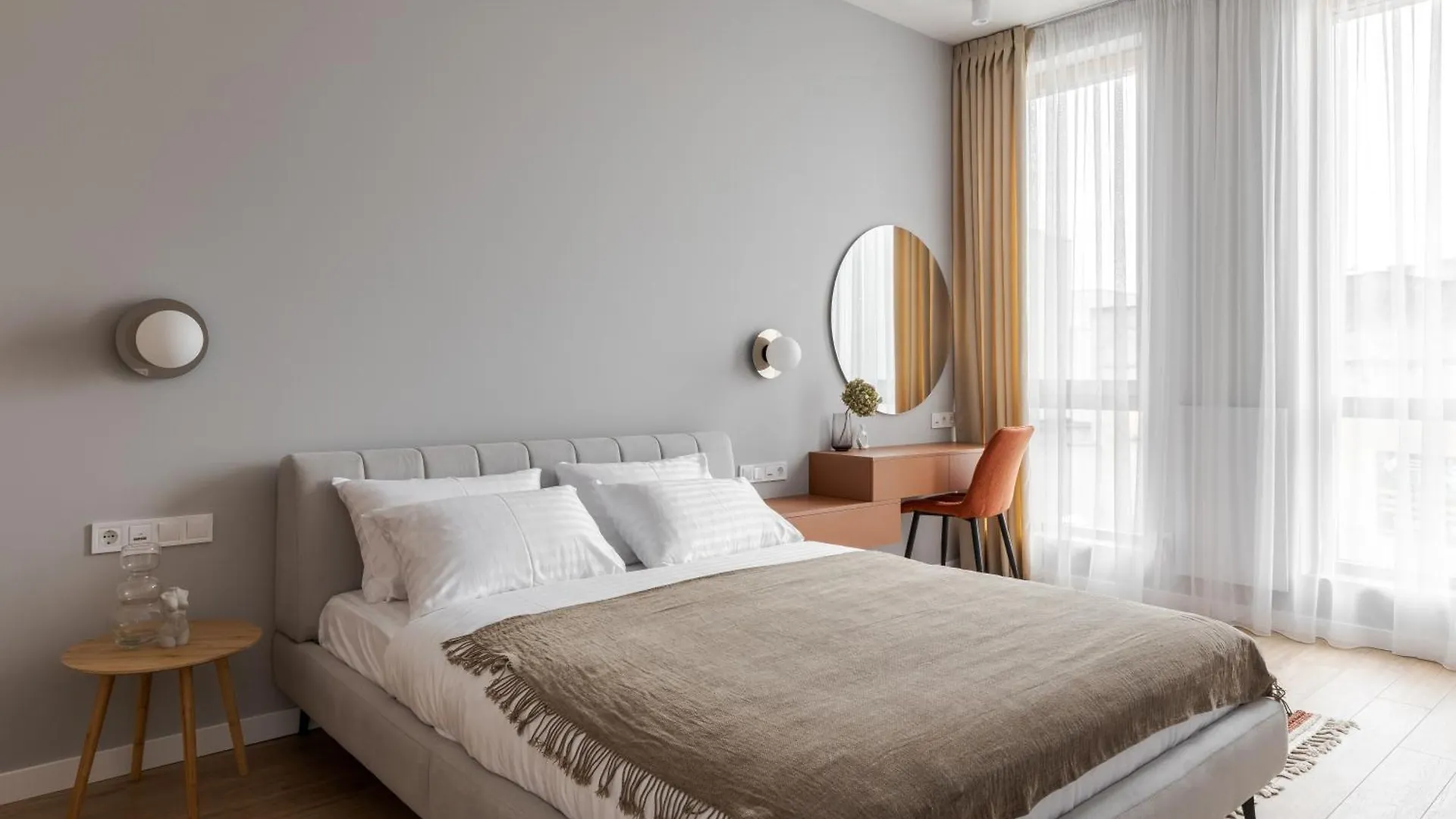 Smart Apartments Lviv Aparthotel