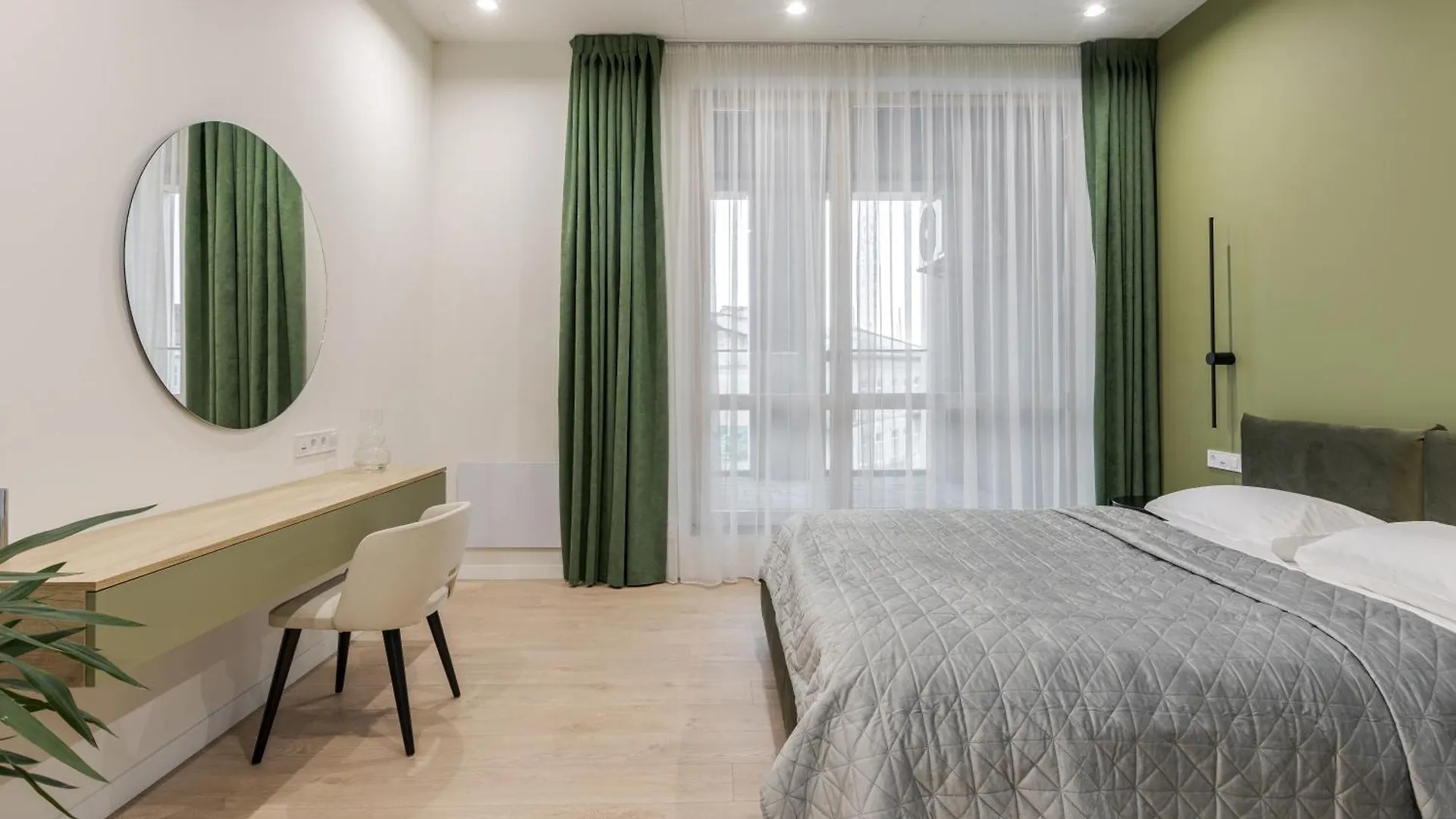 Smart Apartments Lviv Aparthotel