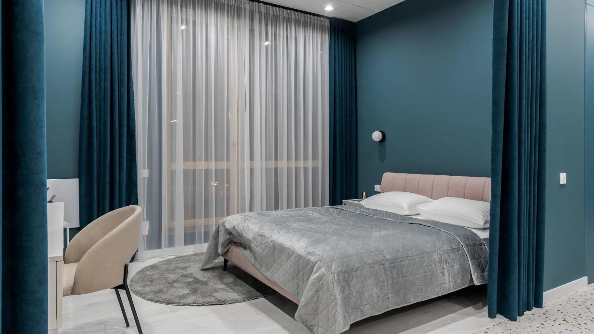 Smart Apartments Lviv Aparthotel